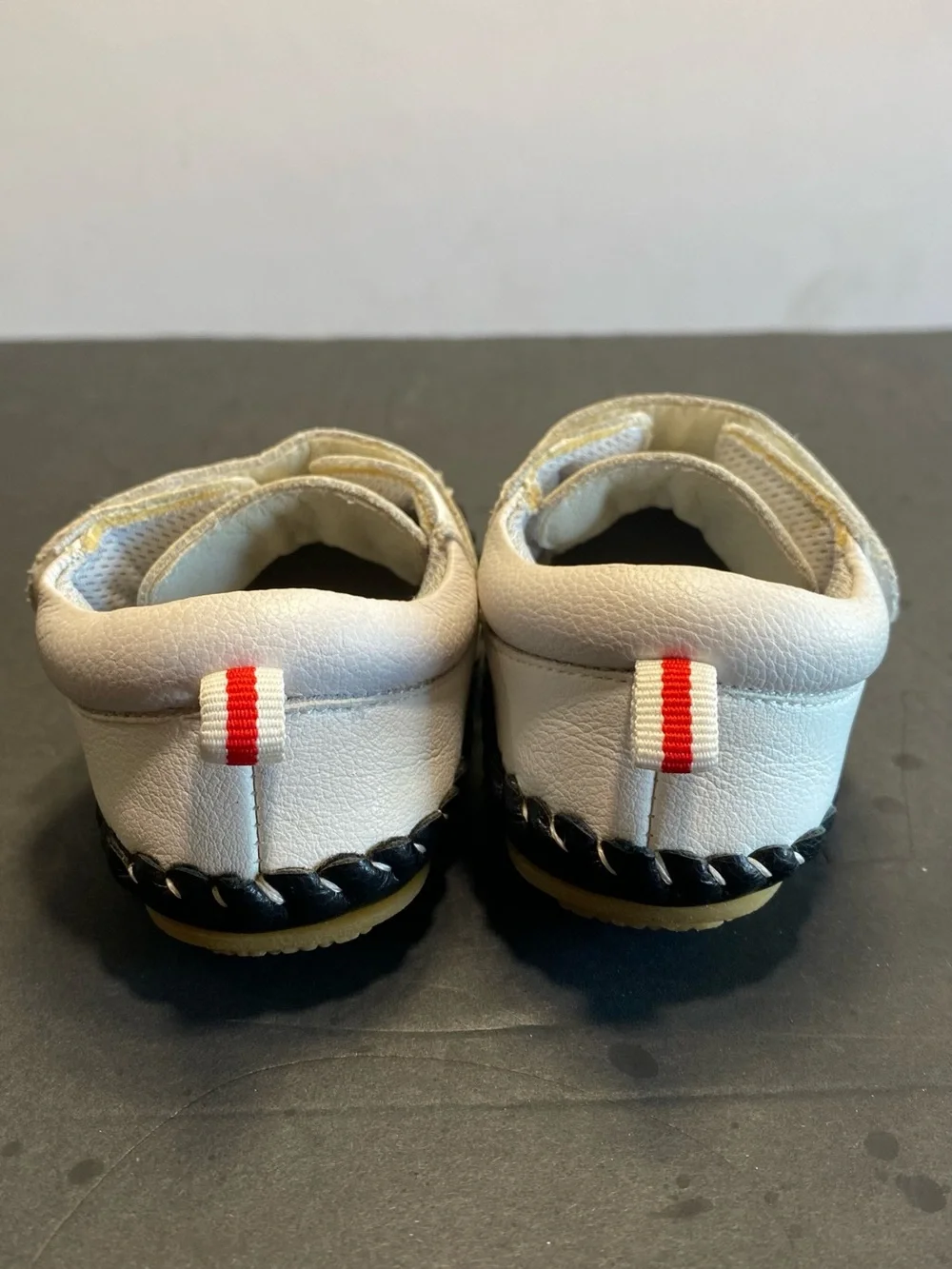 White Baby Walker Shoes with Cat Appliqué